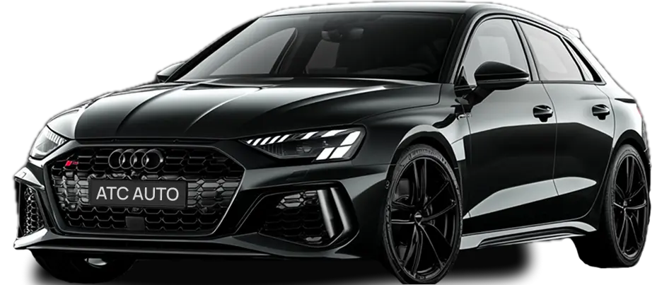 Чорне авто Audi